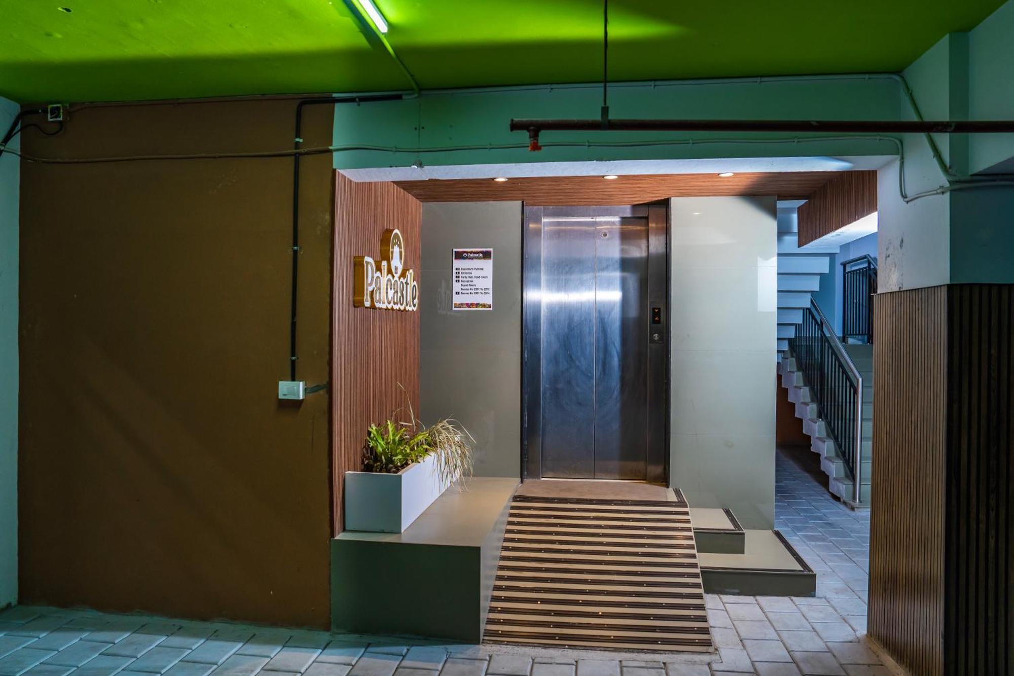 Hotel Palcastle Regency Palakkad Zewnętrze zdjęcie