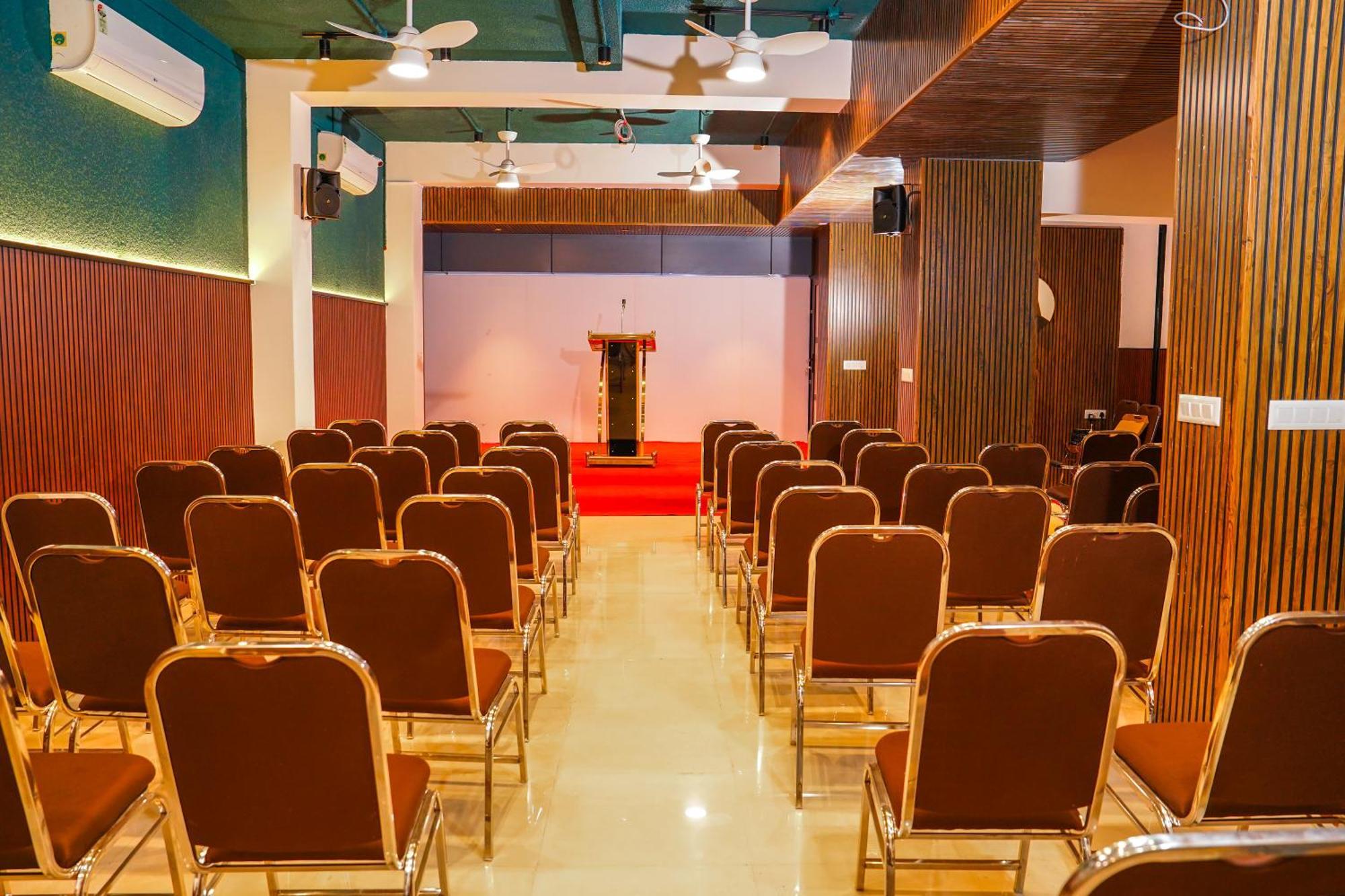 Hotel Palcastle Regency Palakkad Zewnętrze zdjęcie