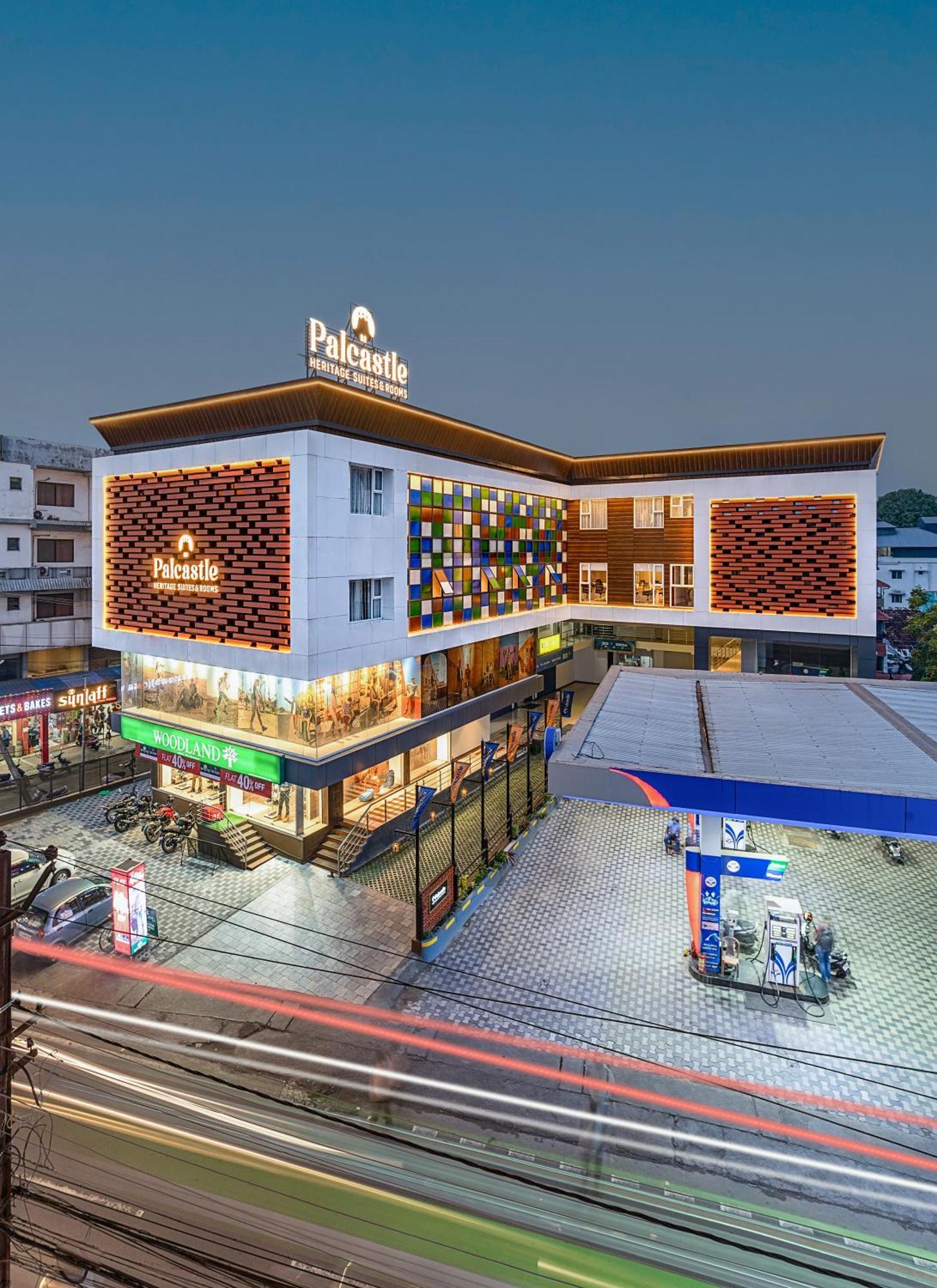 Hotel Palcastle Regency Palakkad Zewnętrze zdjęcie