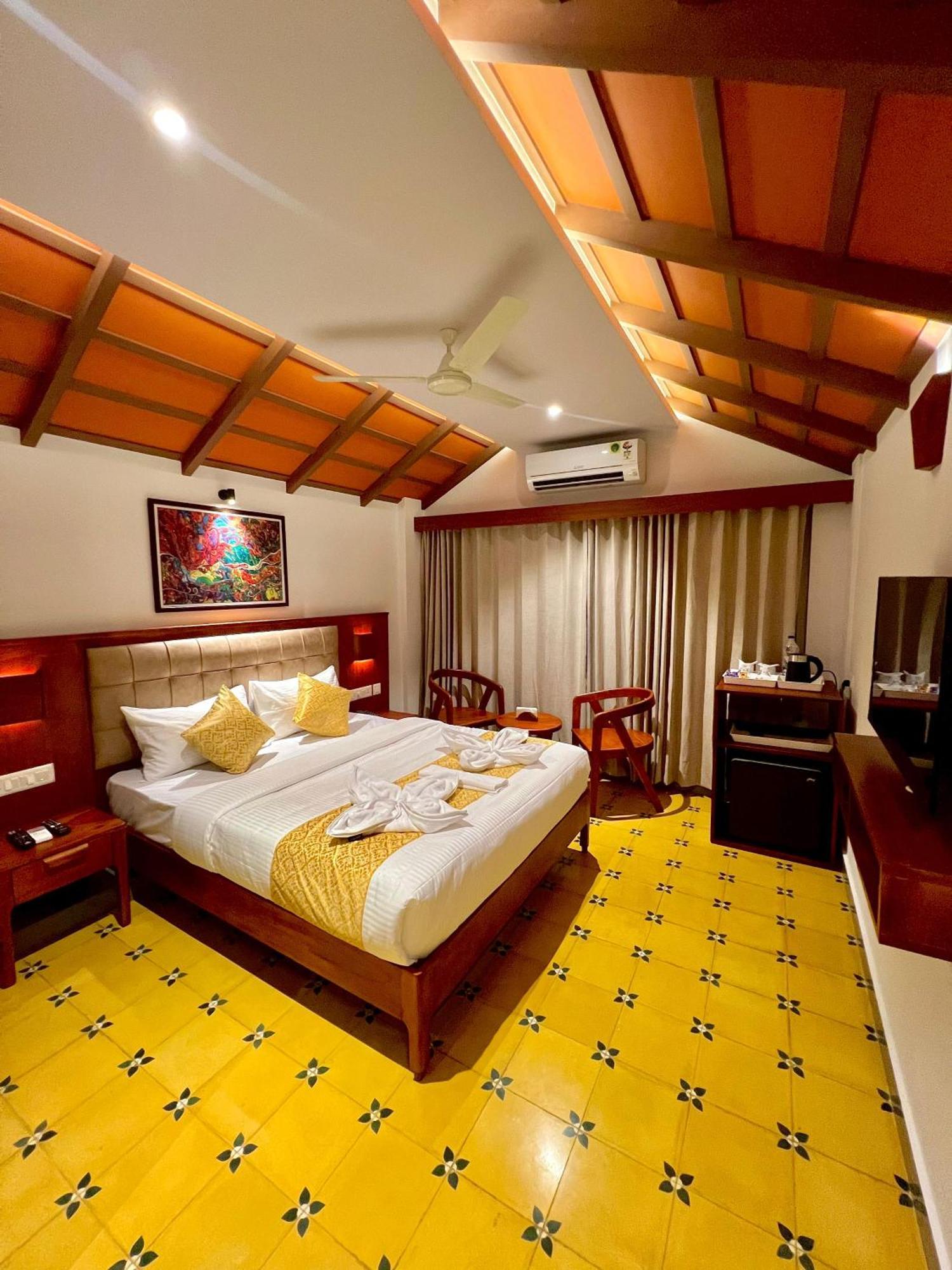 Hotel Palcastle Regency Palakkad Zewnętrze zdjęcie