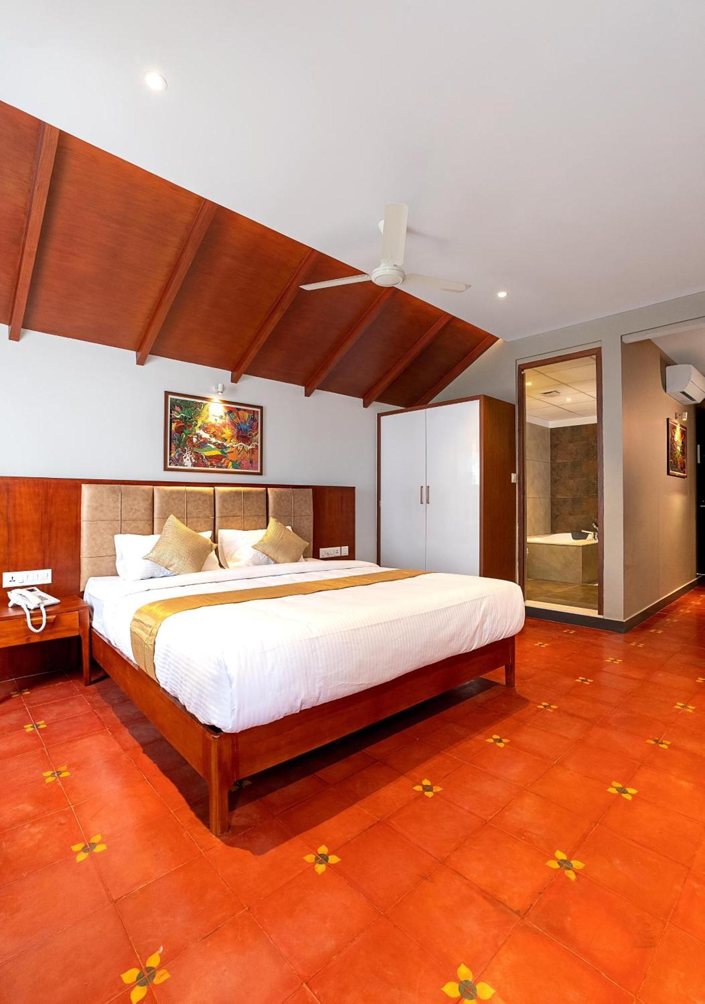 Hotel Palcastle Regency Palakkad Zewnętrze zdjęcie